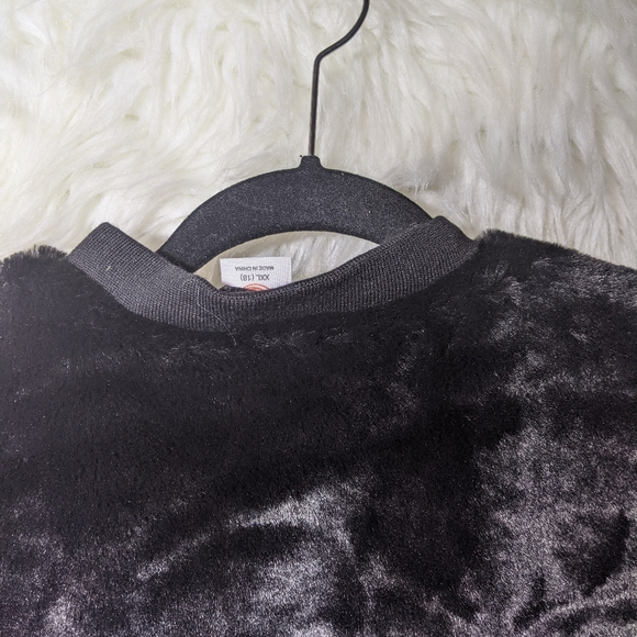 NWT Faux Fur Black Bomber - Picture 10 of 11